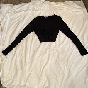 Charlotte Russe Cropped Long Sleeve Black T-Shirt